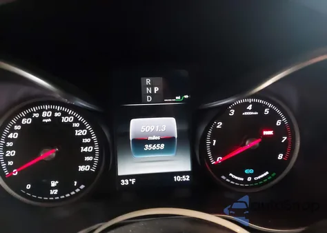 2019 Mercedes-Benz Glc 350E 4Matic z USA, uszkodzony, nr VIN WDC0G5EB6KF569996